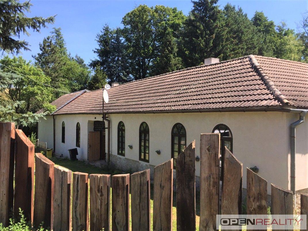 Prodej domu, Rodinný, 350 m<sup>2</sup>