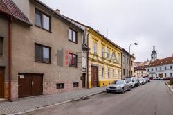 dům