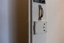 r6m18525-19.jpg