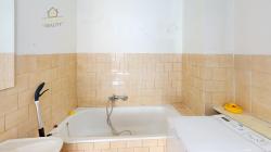 Benatky-nad-Jizerou-Bathroom 2.jpg