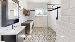 Jivina-86-Bathroom.jpg