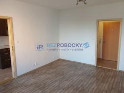 Ob?vac? pokoj.