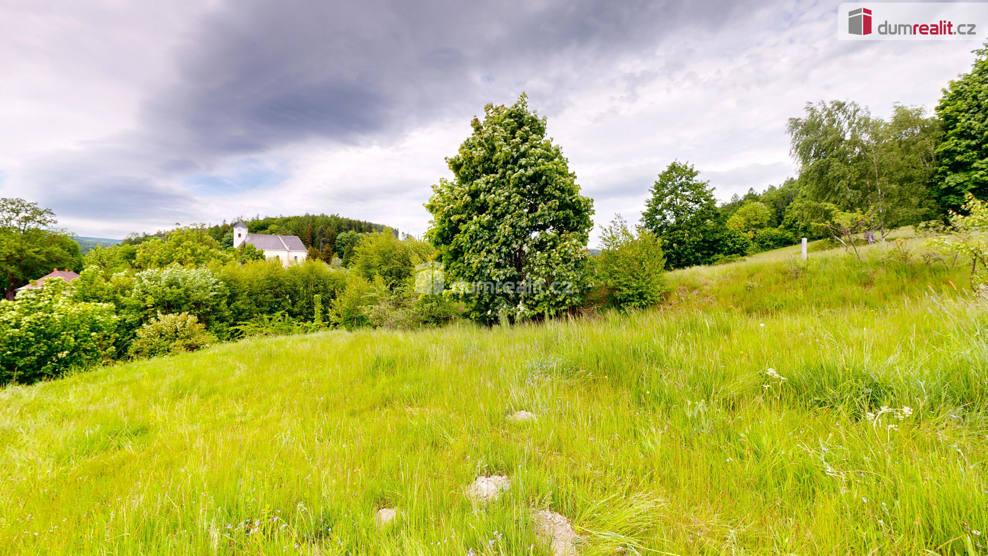 Prodej pozemku, Pro bydlení, 1718 m<sup>2</sup>