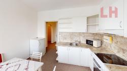 byt-21-horni-148182-700-30-ostrava-hrabuvka-kitchen-1.jpg