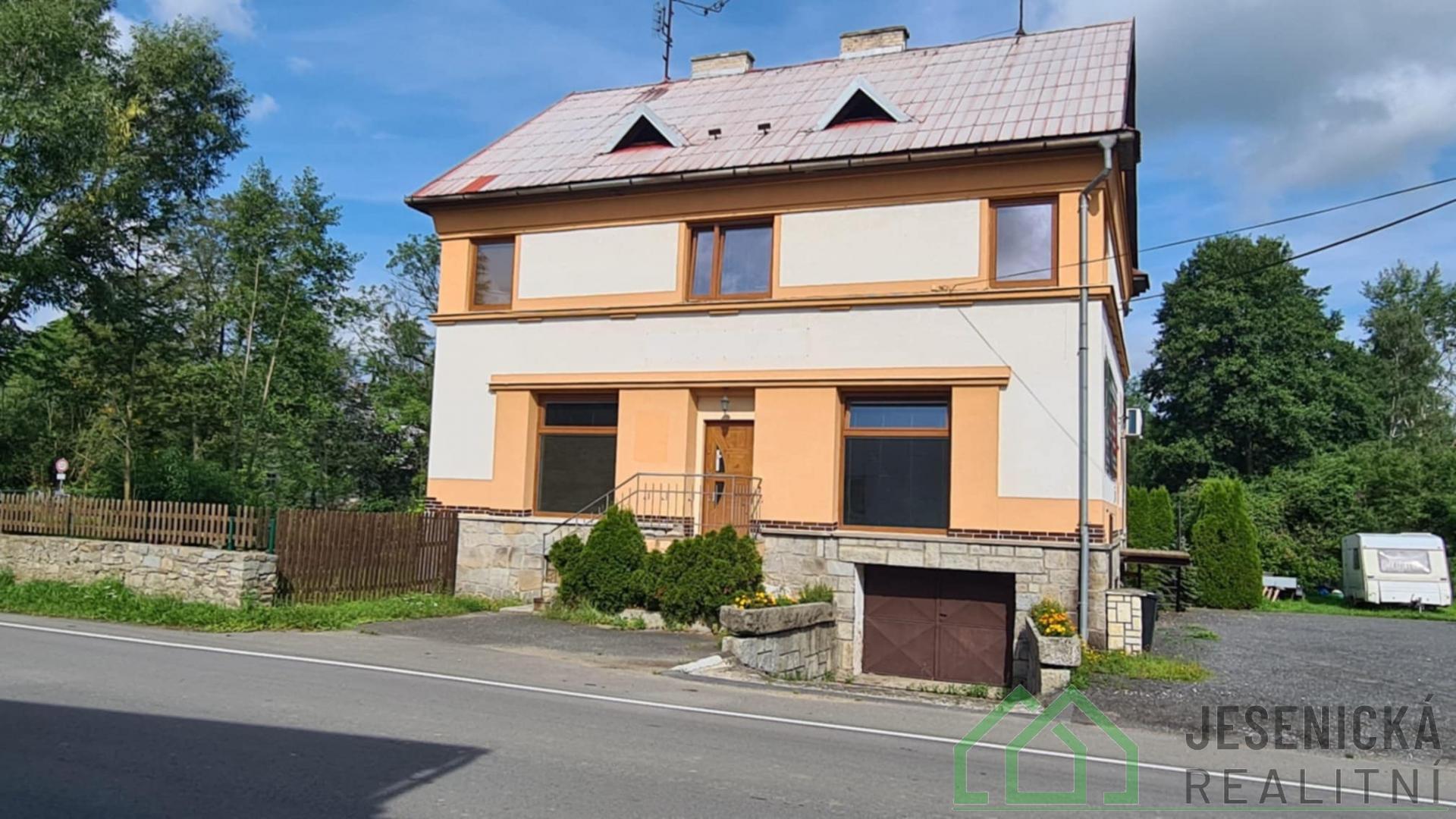 Pronájem komerčního objektu, Obchodní prostory, 75 m<sup>2</sup>