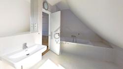 Boleslavska-19057-Bathroom