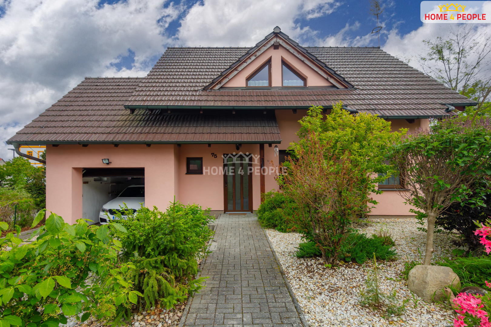 Prodej domu, Rodinný, 200 m<sup>2</sup>