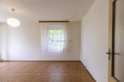 r6m19053.jpg