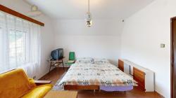 Stary-Sachov-Bedroom 1.jpg